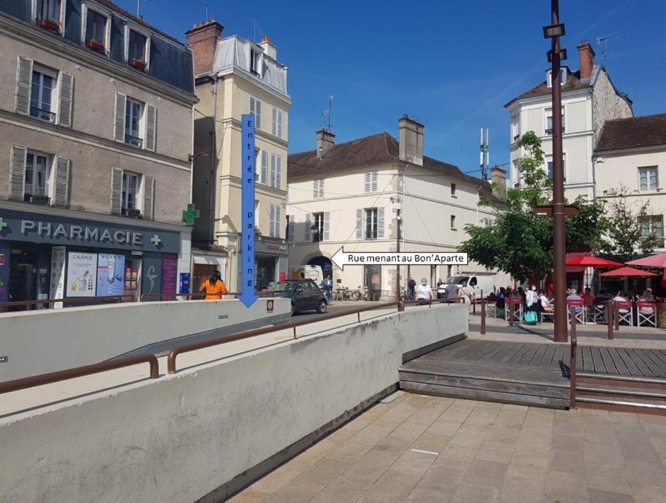 Le Bon'Aparte - Hypercentre De Fontainebleau Bagian luar foto